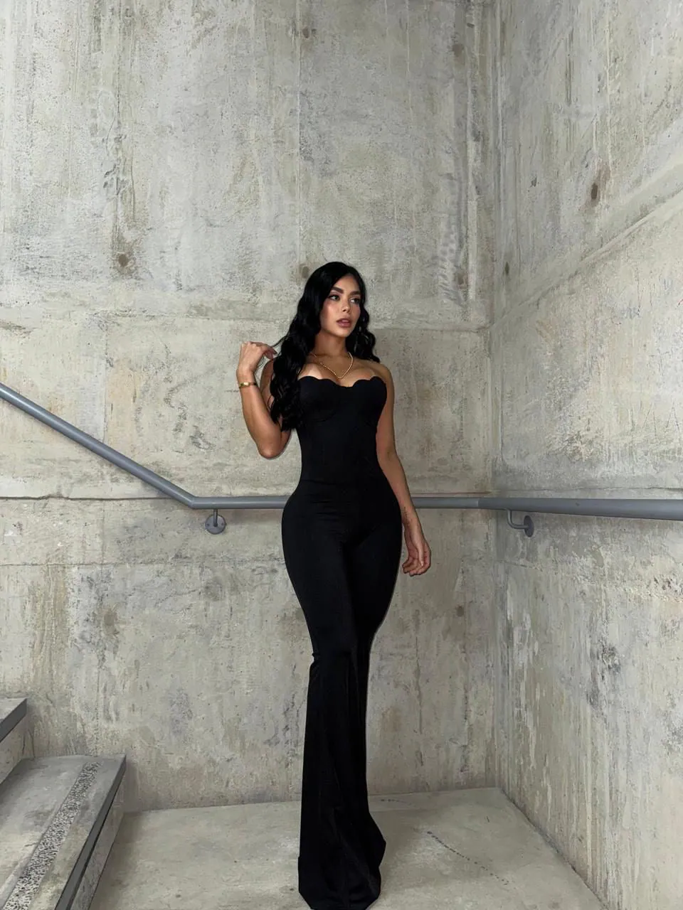 Enterizo bustier tela destellante corte flare y escote corazón — vista 2